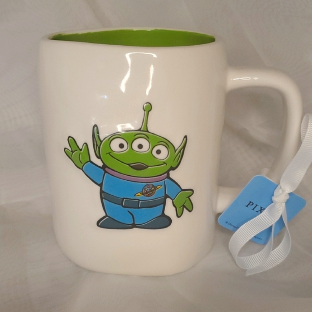 Rae Dunn Disney Pixar‎ Alien Mug